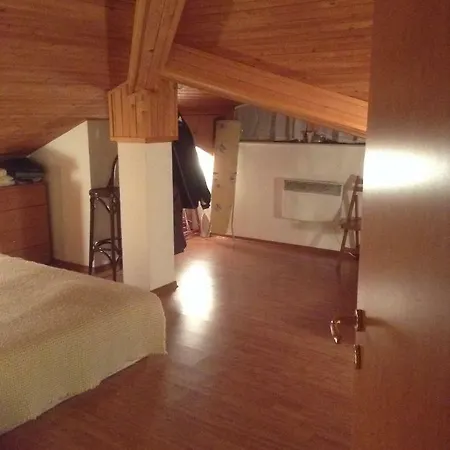 Rooftop Flat Apartment *